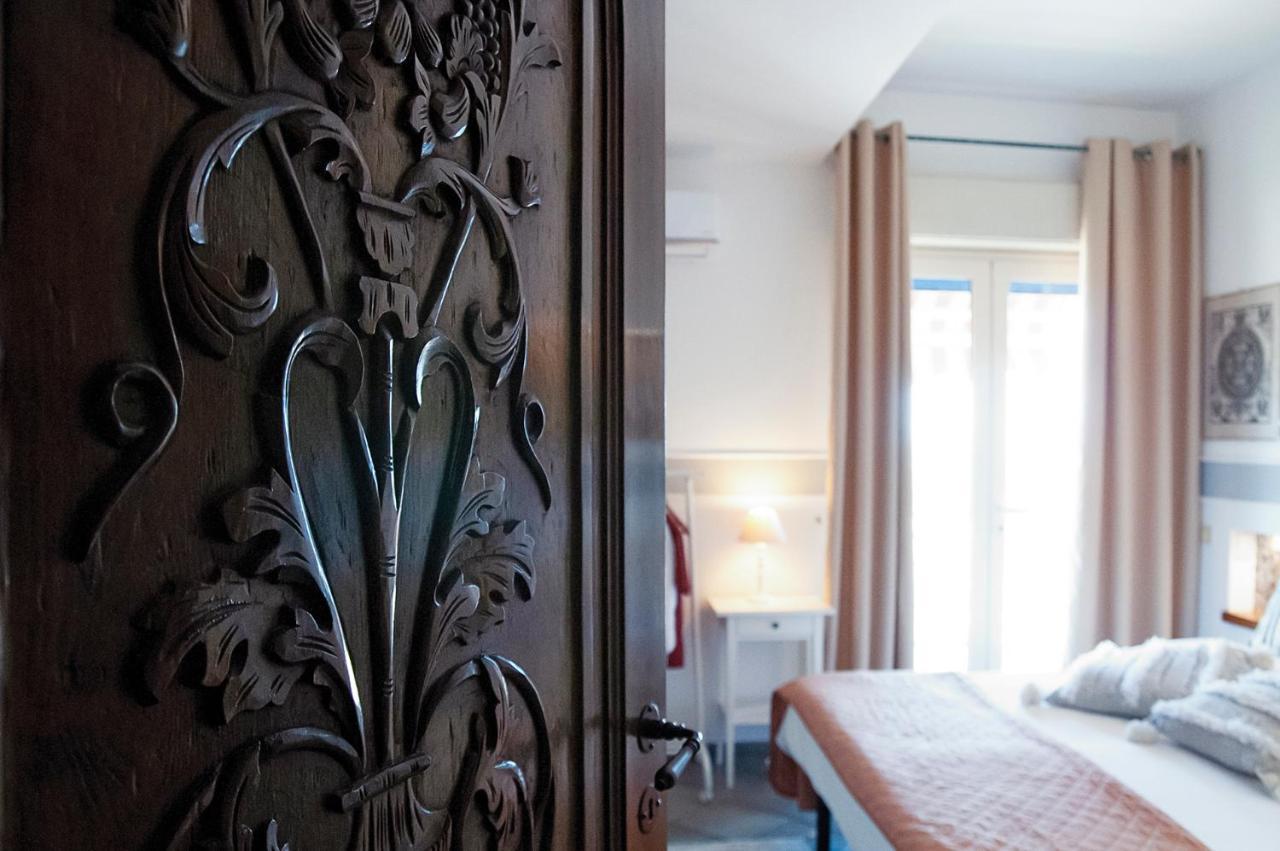 Attico Rooms Giardini Naxos Eksteriør billede