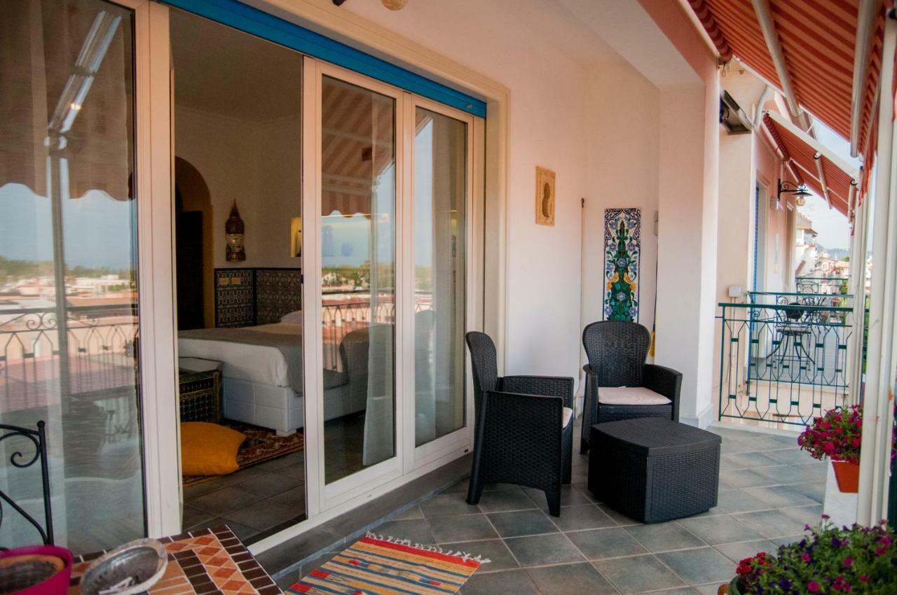 Attico Rooms Giardini Naxos Eksteriør billede